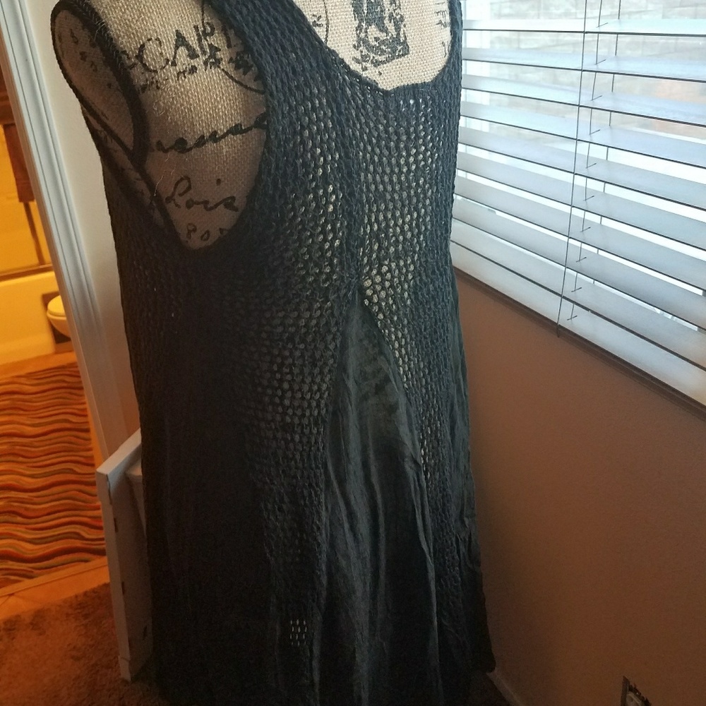 Cover Up - Picture 3 of 4